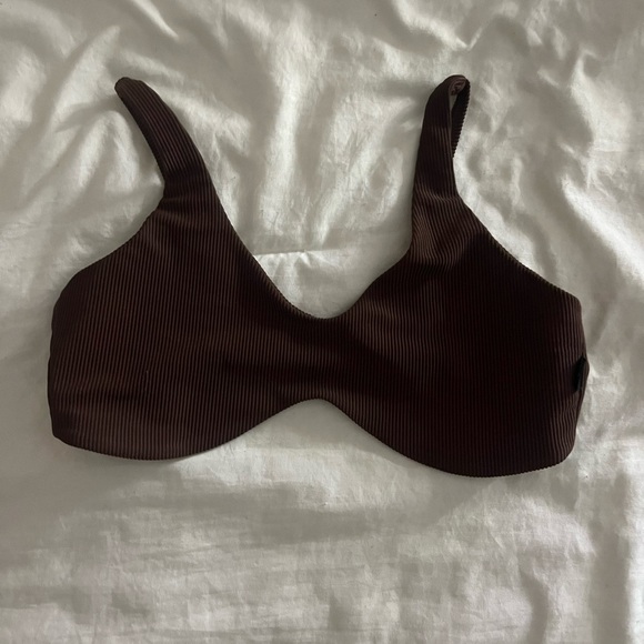 Chocolate Ribbed Sports Bra - Picture 1 of 2